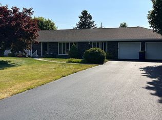 910 Ebenezer Rd, Middletown, PA 17057