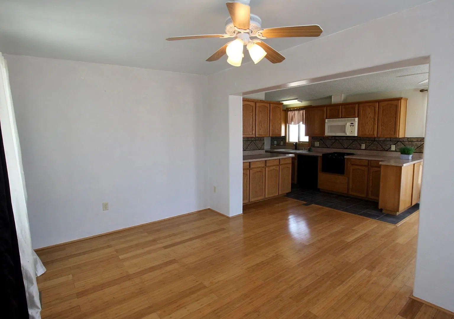 12606 E 45th St RV Access — Photo 3