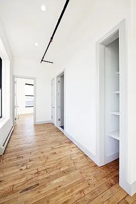 Rented by Bold New York | media 45