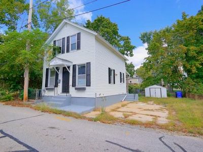 14 Walnut St, West Warwick, RI, 02893