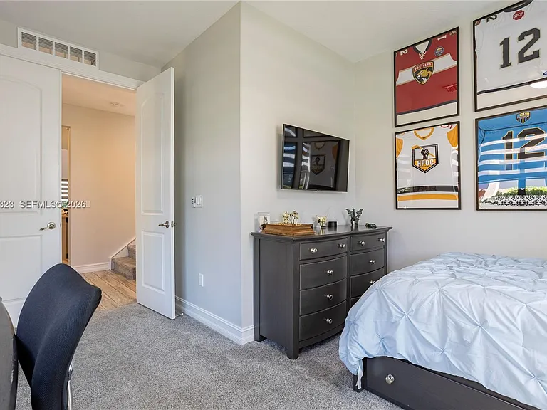10069 Brickhill Dr #10069 — Photo 18