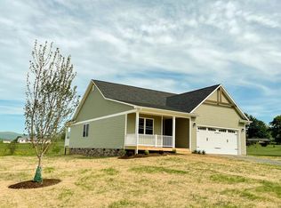 60 Stones Chapel Rd, Elk Creek, VA 24326