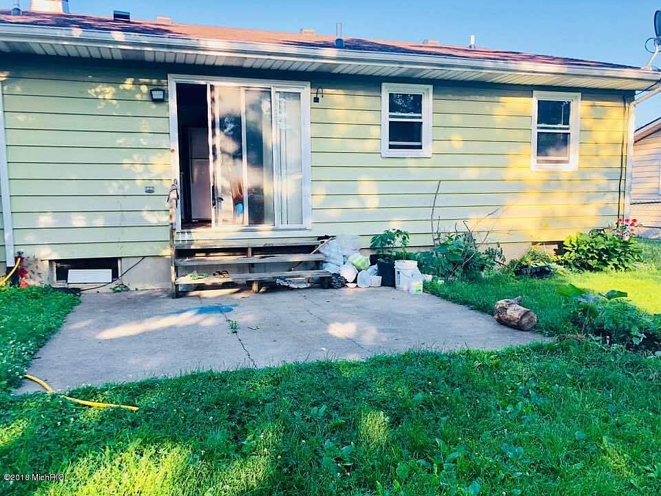 1st image of 4329 Norman Dr SE #4331