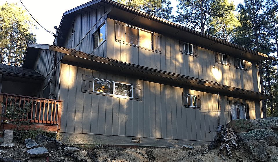 Beautiful home in the pines
