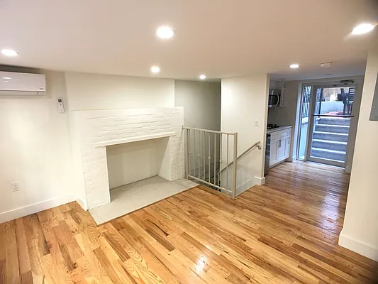 Rented by MetroNest | media 33