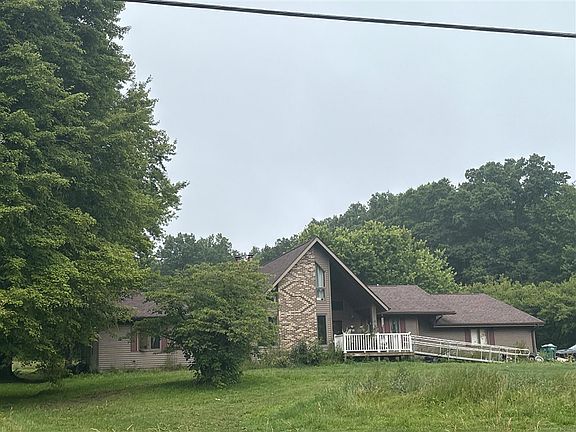 3rd image of 2630 W River Rd