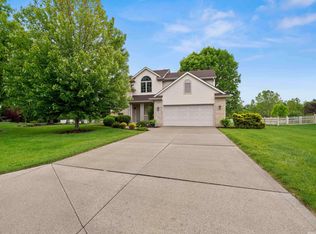 10215 Tidewater Trl, Fort Wayne, IN