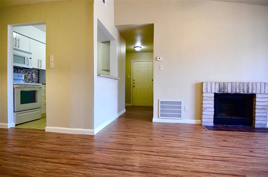 12630 Ashford Meadow Dr — Photo 3