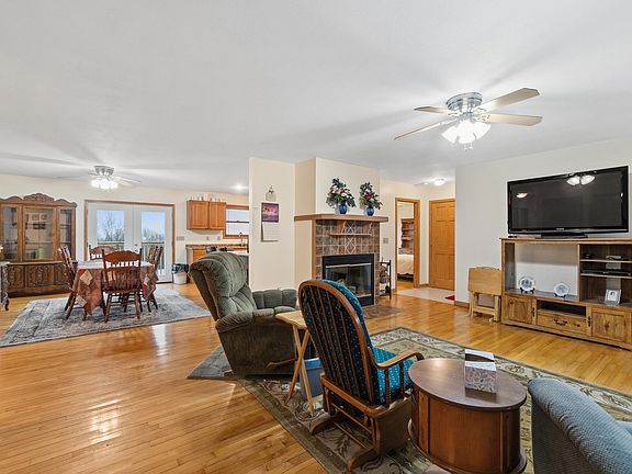 2nd image of 1266 Russell Cummins Rd