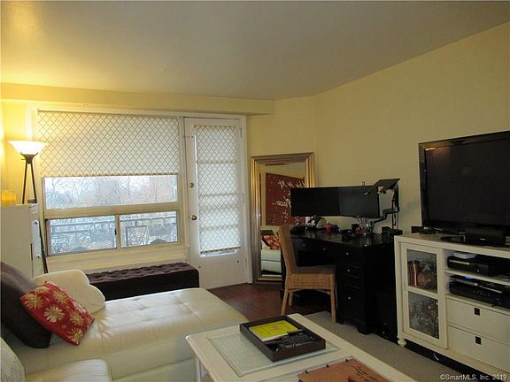 3rd image of 71 Strawberry Hill Ave #720