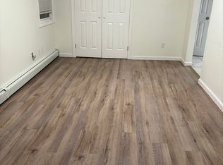 40 Burr Ave #A, Middletown, CT 06457