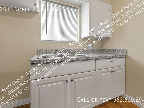 5th image of 825 E Noble Ave APT 4