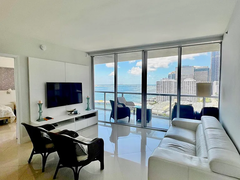 495 Brickell Ave #1605 — Photo 7