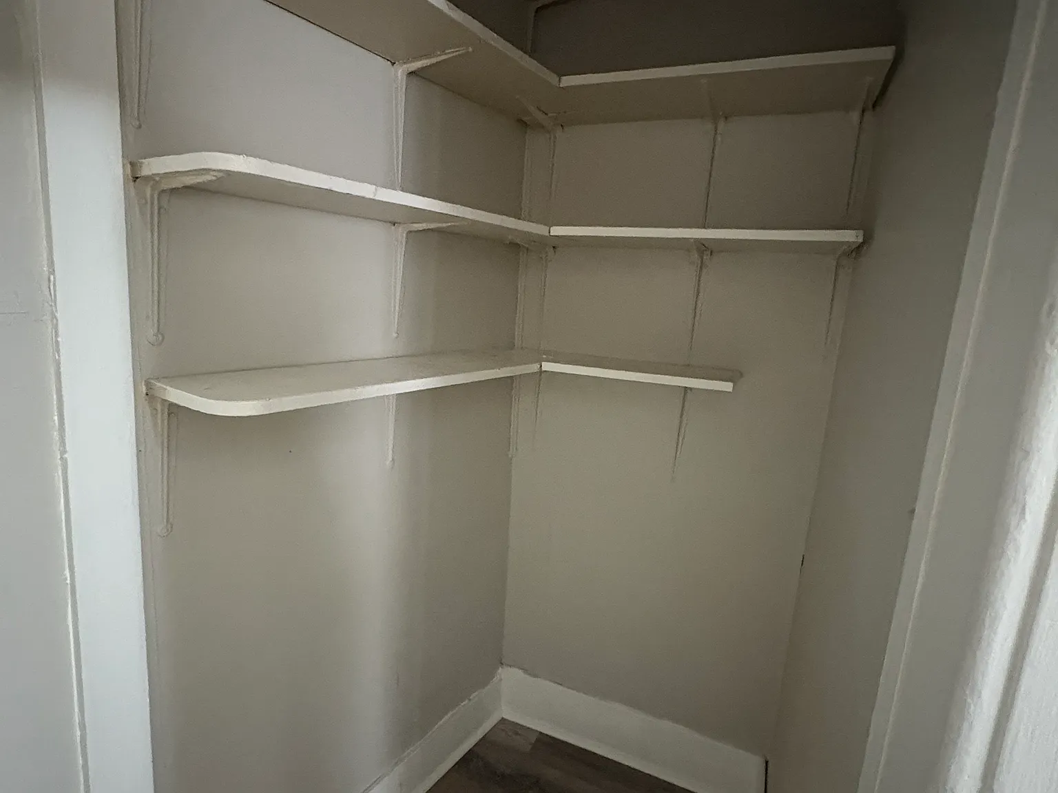 2 bed, 1125 sqft, $800 — Photo 4