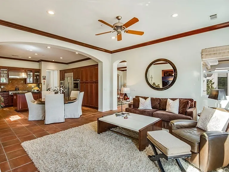 440 Tangerine Pl — Photo 9