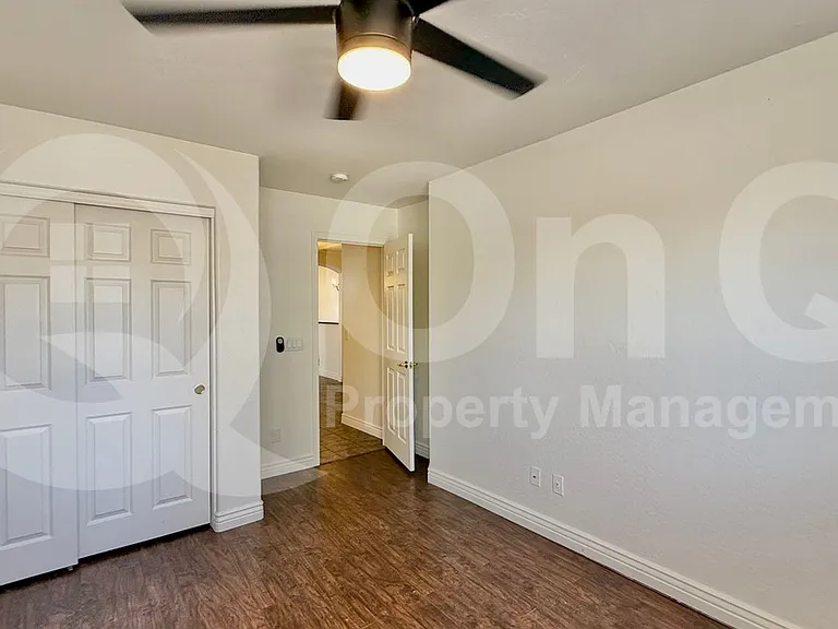 3242 E Bonanza Rd — Photo 13