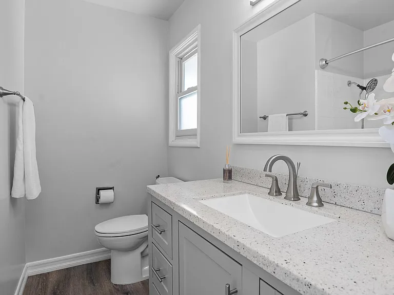 1338 Thais Ln #1 — Photo 3