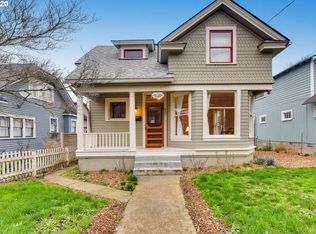 807 5th St, Oregon City, OR 97045