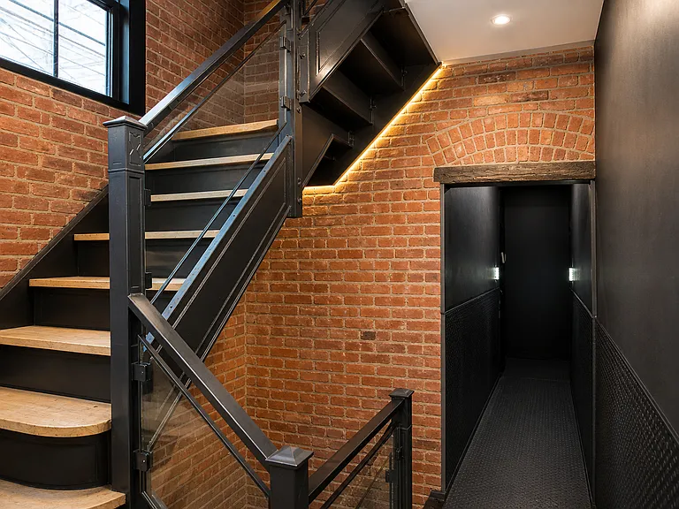 248 Mott St #F-9 — Photo 9
