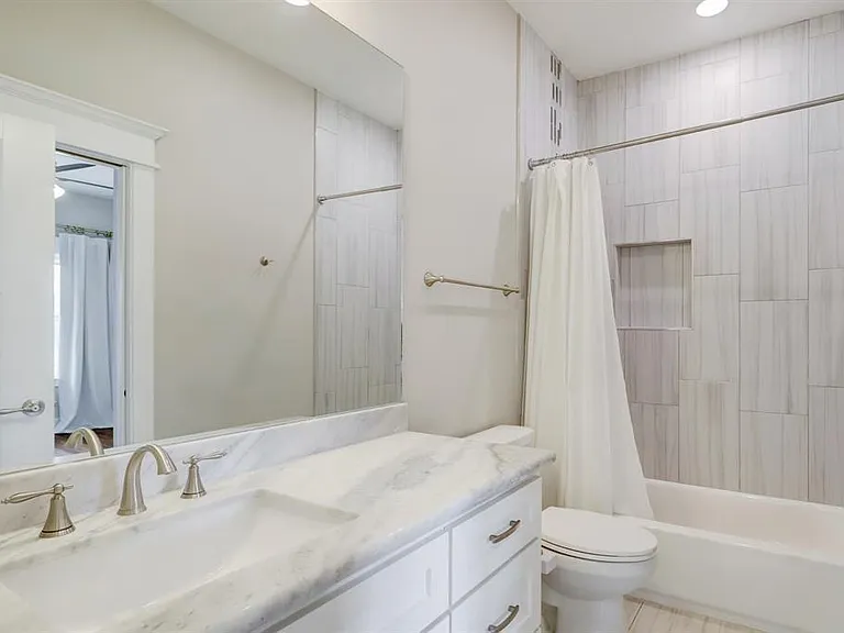 317 Telephone Rd — Photo 16