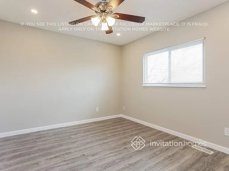 5752 S Perth Pl — Photo 7