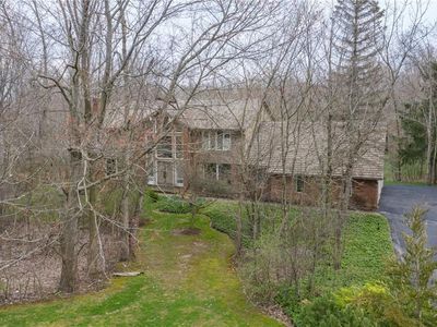 25 Riverstone Dr, Moreland Hills, OH, 44022