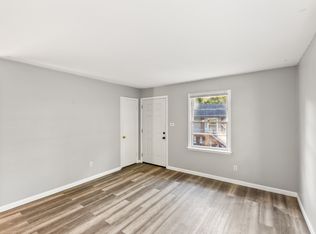 5610 Jacksboro Pike APT 2, Knoxville, TN 37918