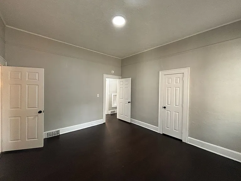 1263 Cedar Ave — Photo 11