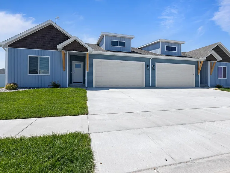 656 Jeanine Dr — Photo 66