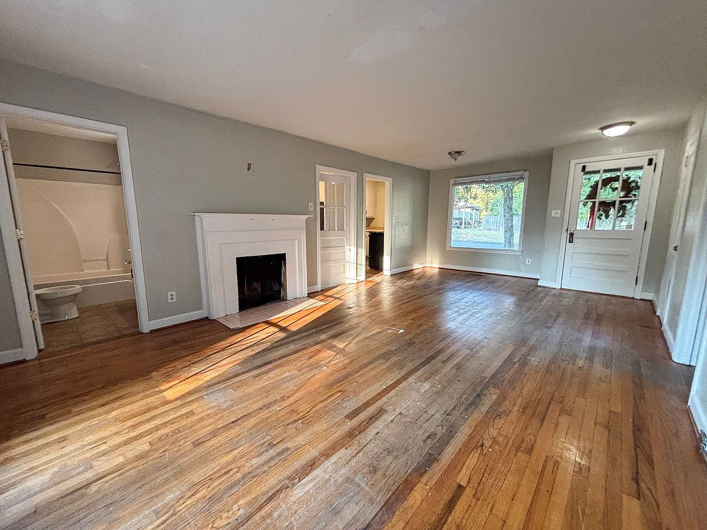 2426 4th Avenue East-3 Bed 2 Bath! Available Now! — Photo 3