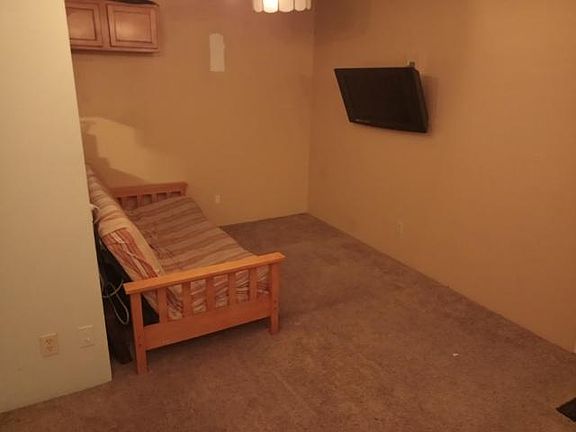 4th image of 4955 Moorhead Ave APT 8