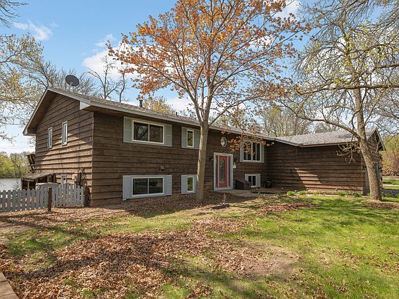 2nd image of 216 Lowell Rd