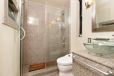 Rented by MOTION New York