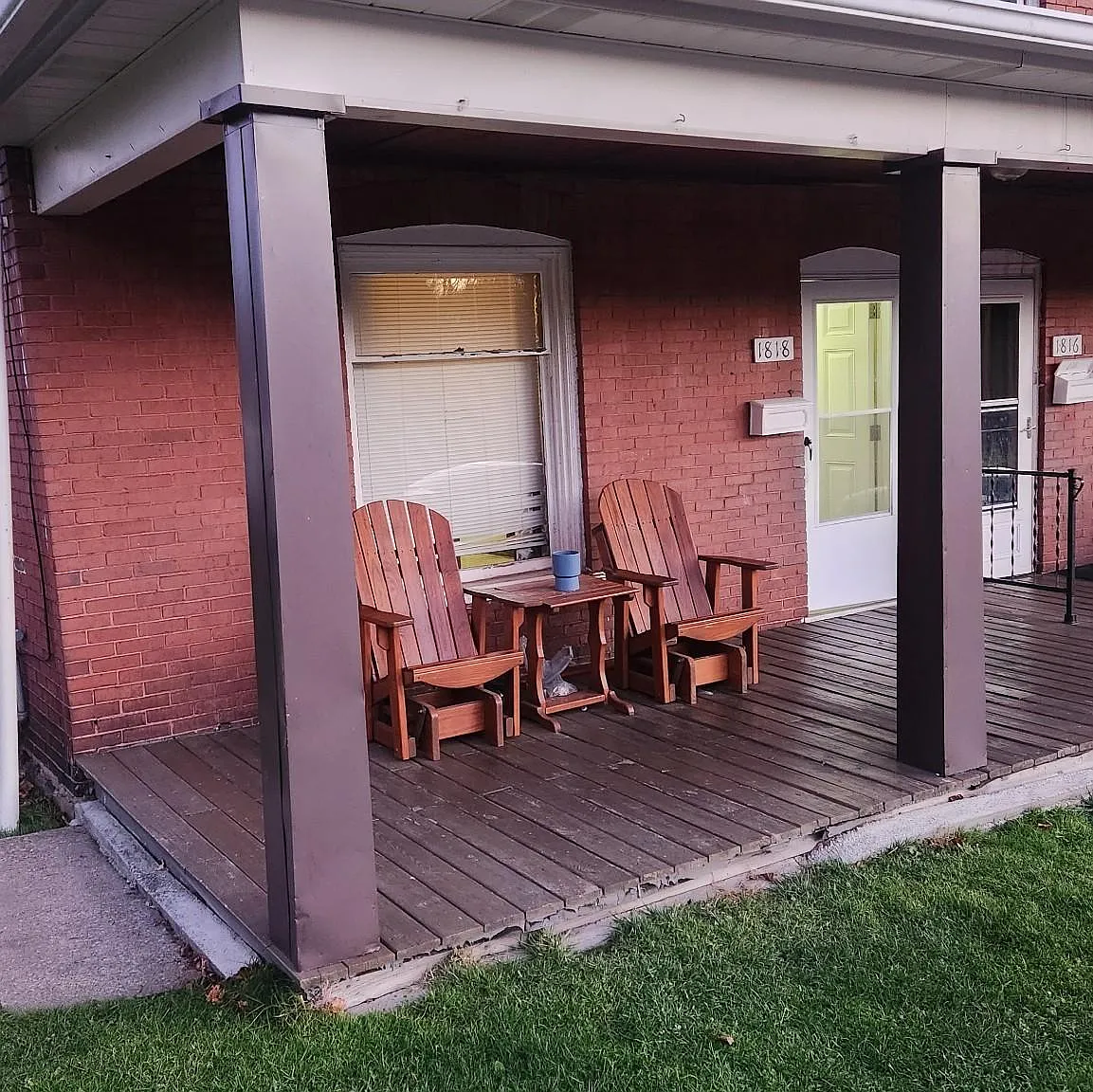 3 bed, 1.5 bath, 1785 sqft, $950 — Photo 1