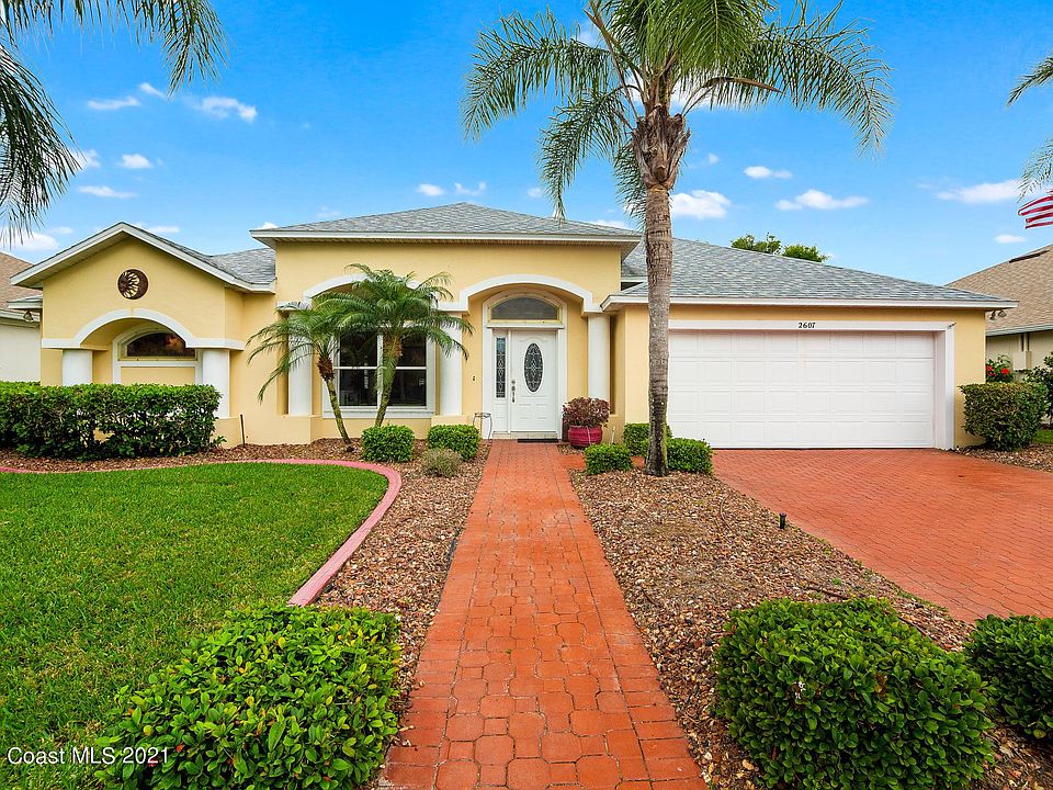 1st image of 2607 Canterbury Cir