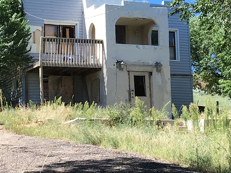 1st image of 724 W Platte Ave