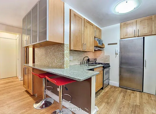 Sold by Town Residential | media 2