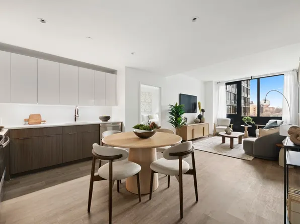 166-20 90th Avenue image 6 of 19