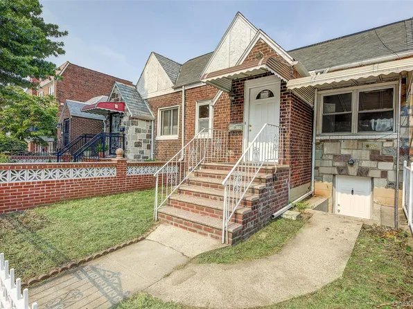 2537 89th Street, East Elmhurst, NY 11369
