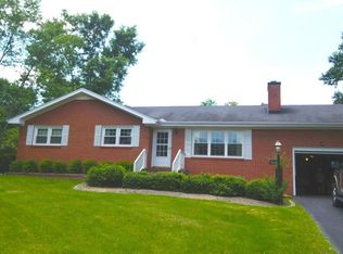 1206 Sycamore Dr, Manchester, TN 37355