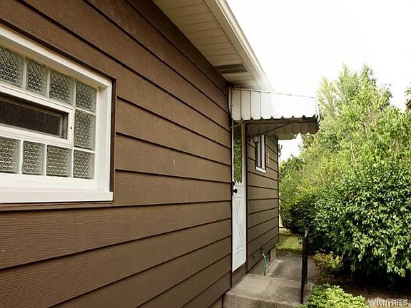 3rd image of 78 Danebrock Dr