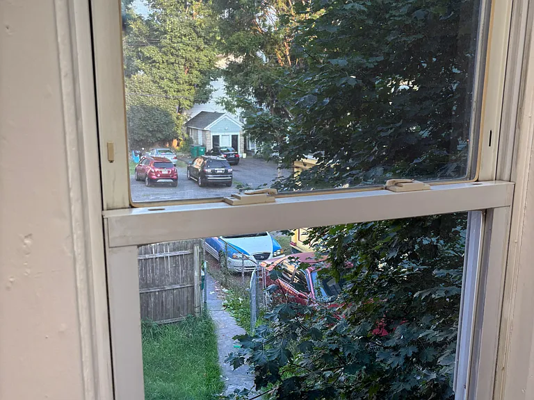 78 Fox St #2RR — Photo 7