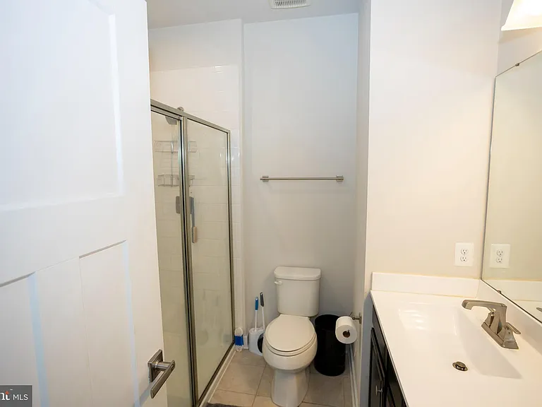 9926 New Pointe Dr — Photo 24
