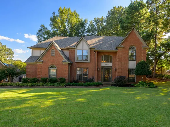 10265 Crooked Creek Rd, Collierville, TN 38017