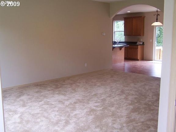 4th image of 17169 SE Sheela Ct
