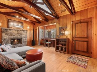 993 Partridge Rd, Wrightwood, CA 92397