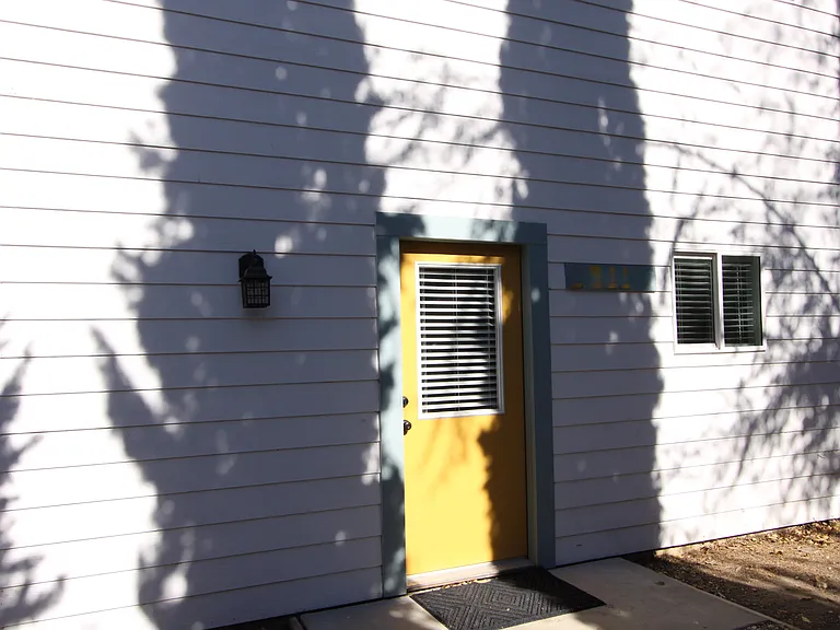 3711 1/2 E Lomitas Dr — Photo 9