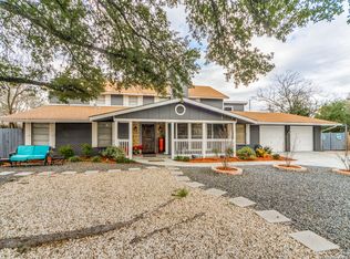 306 Windcrest Dr, Windcrest, TX 78239