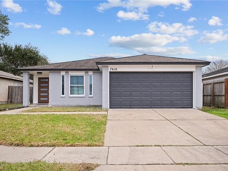 7610 Caribou Dr — Photo 1