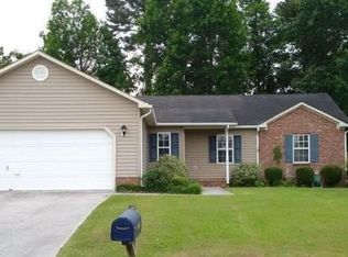 405 Southbridge Dr, Jacksonville, NC 28546
